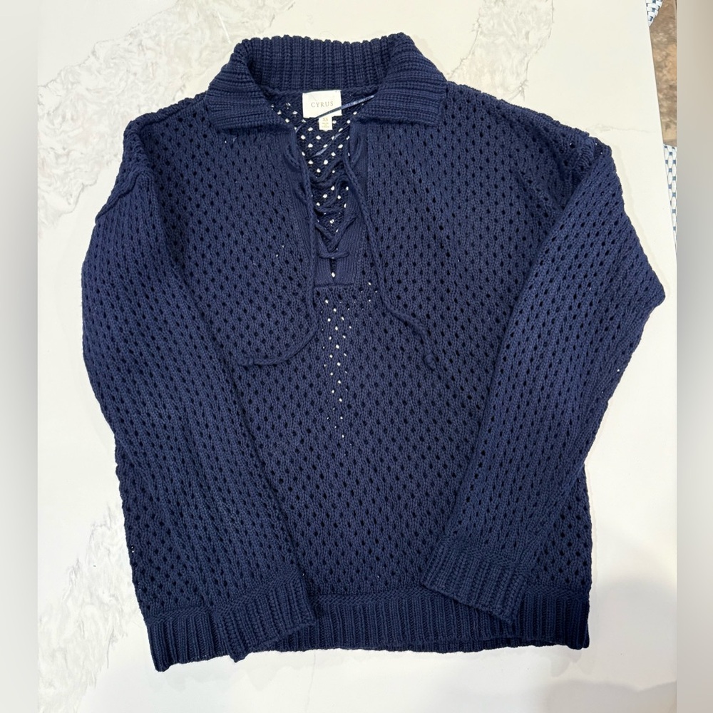 Cyrus women’s navy blue crochet beach sweater size xs
